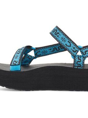 Teva - Womens Flatform Universal Sandal, size 8 US womens, color blue/black.